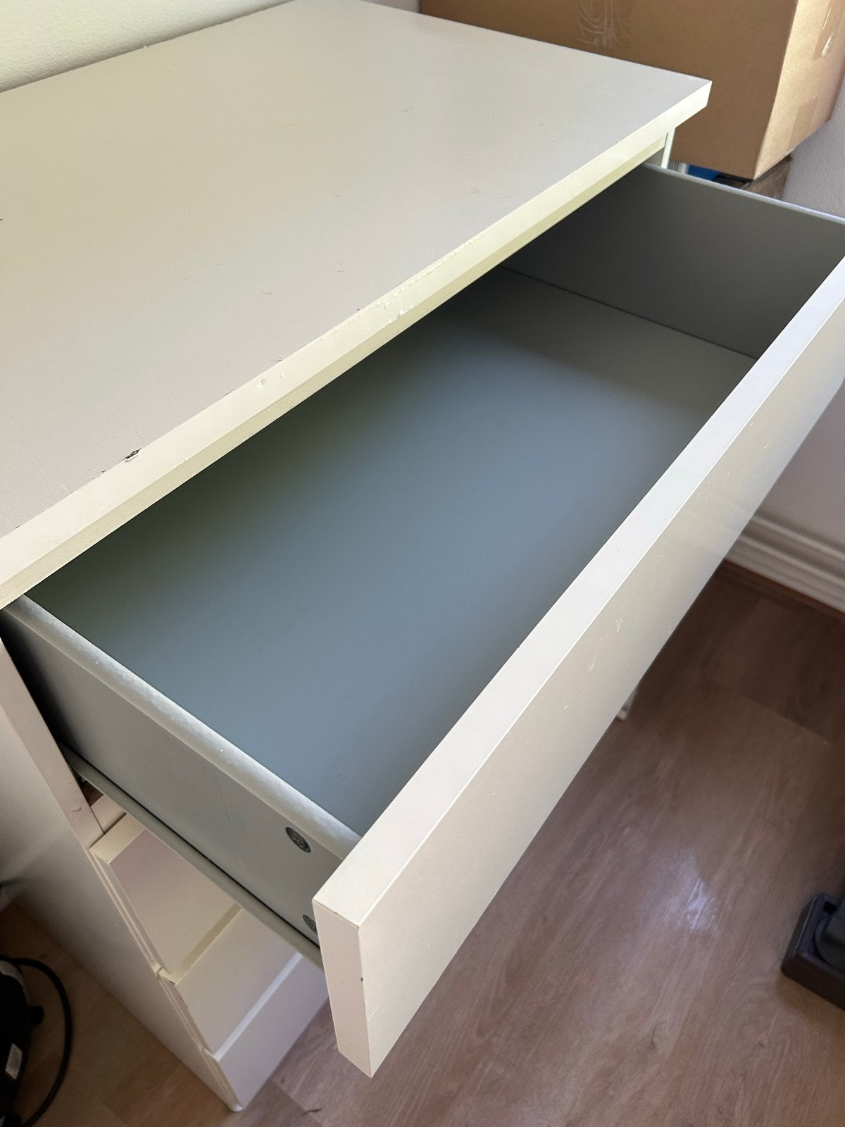 Witte ladekast met 4 laden, Ophalen, Gebruikt, 100 tot 150 cm, 50 tot 100 cm