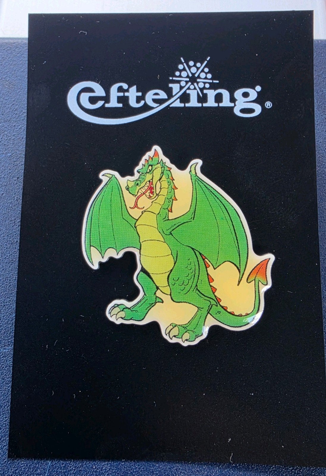 Efteling Pin parade Draak Lichtgeraakt - Nieuw in verpakking, Verzamelen, Ophalen, Nieuw, Button of Speldje