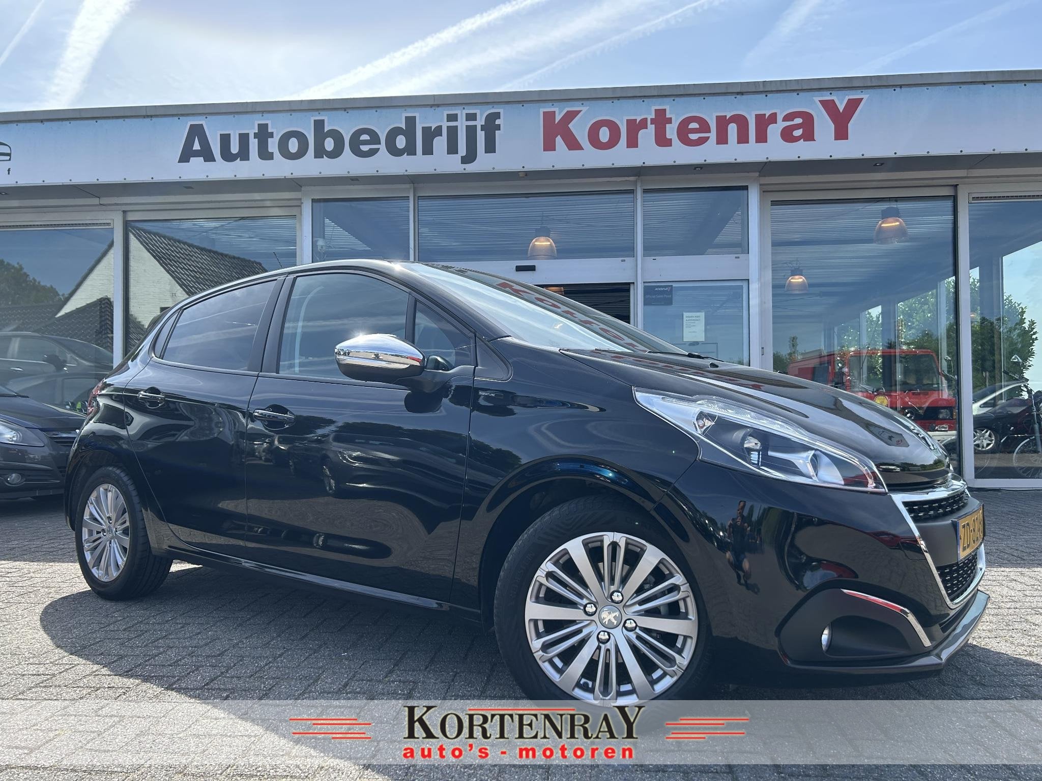 Peugeot 208 1.2 PureTech Signature 100% dealer/airco/cruise, Auto's, Peugeot, Stof, Euro 6, 1199 cc, 82 pk