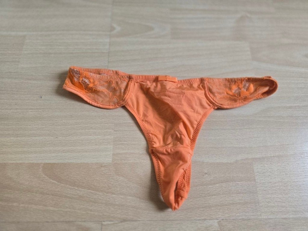 Oranje String maat EU 36, Ophalen of Verzenden, Oranje, String