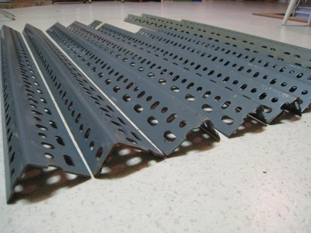 12 hoekprofielen, 11 meter totaal, dikte 2mm, 5 EURmeter, Ophalen of Verzenden, Nieuw, 50 tot 100 mm
