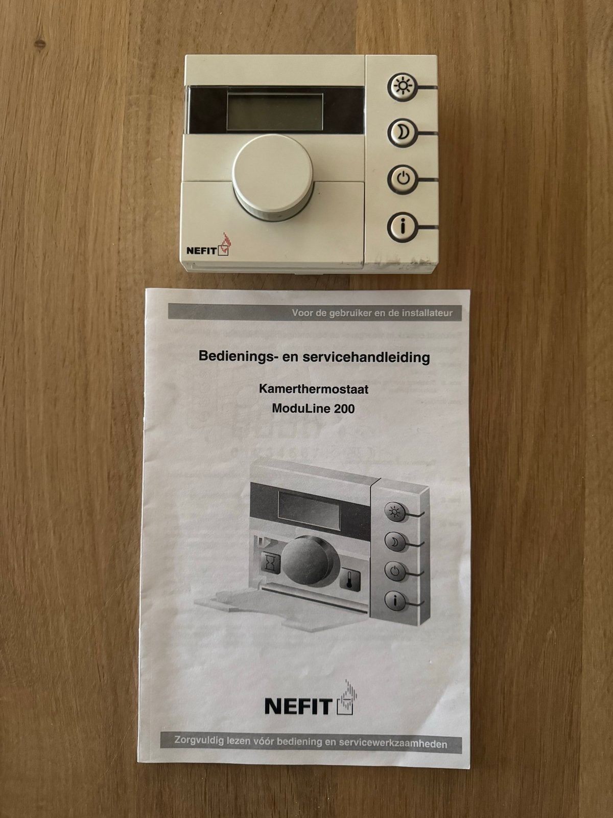 Nefit ModuLine 200 Kamerthermostaat met handleiding, Ophalen of Verzenden, Gebruikt