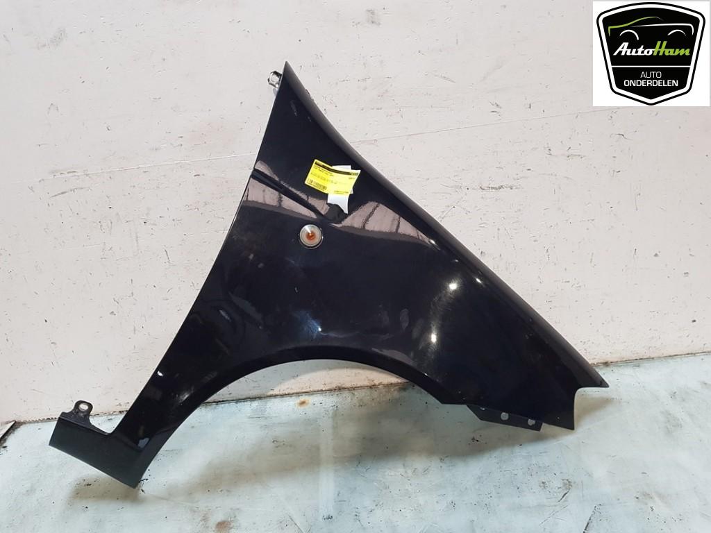 Spatbord Rechts Voor Fiat Punto II (188) 2005 46849402, FCA Germany GmbH, Gebruikt, IPC D1-09 Bahnhofsplatz, Rüsselsheim am Main 65423, , Duitsland