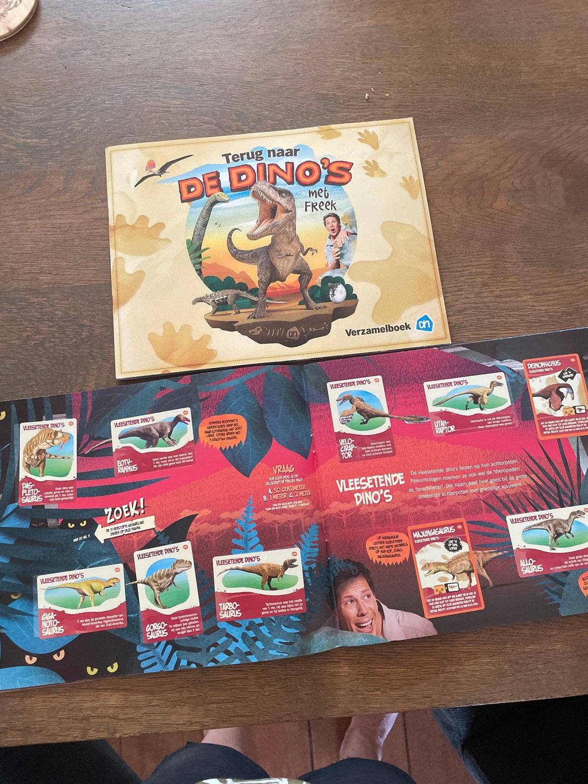 2 AH Dino Verzamelaar Stickerboeken met Plaatjes, Ophalen of Verzenden, Nieuw, Winkel of Supermarkt
