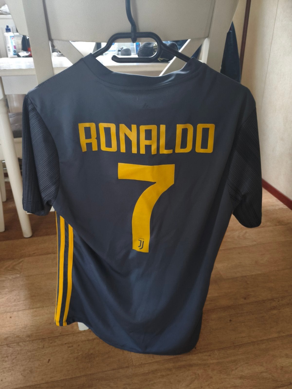 Juventus Ronaldo (L), Maat L, Ophalen of Verzenden, Zo goed als nieuw, Shirt