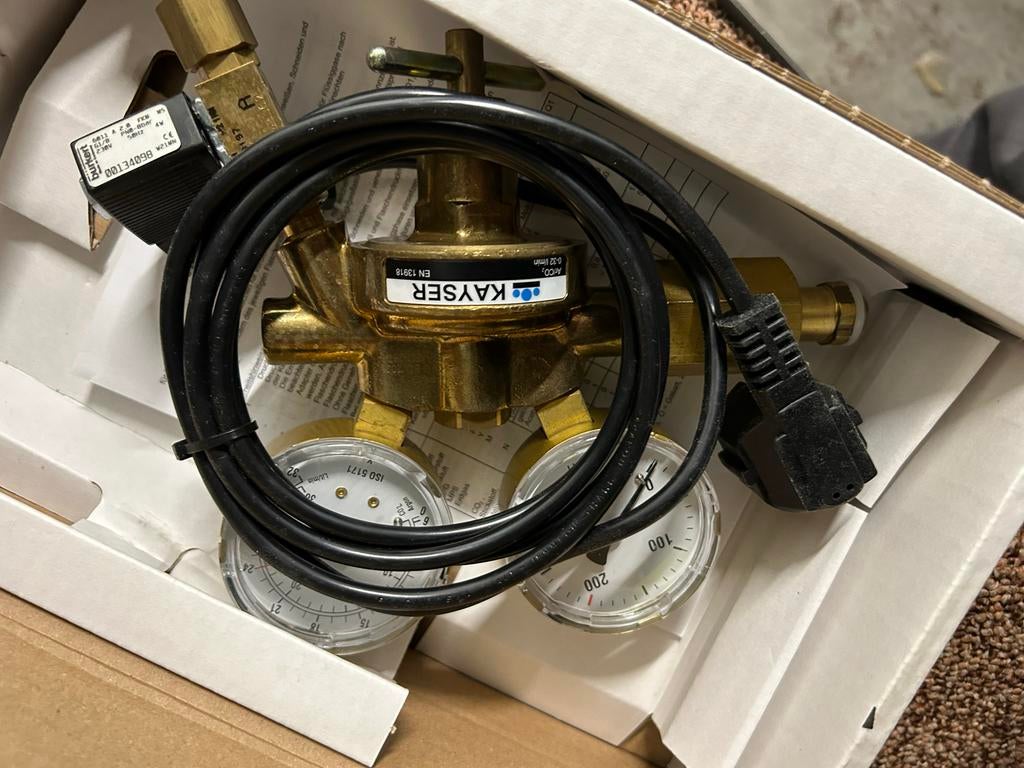 Kayser Drukregelaar met Bürkert Magneetventiel, Ophalen of Verzenden, Nieuw