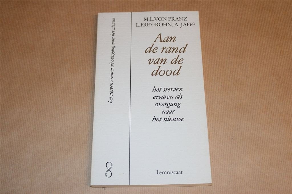 Aan de Rand van de Dood — Een Jungiaanse Visie op Sterven, Boeken, Ophalen of Verzenden, Gelezen, Overige onderwerpen, Achtergrond en Informatie