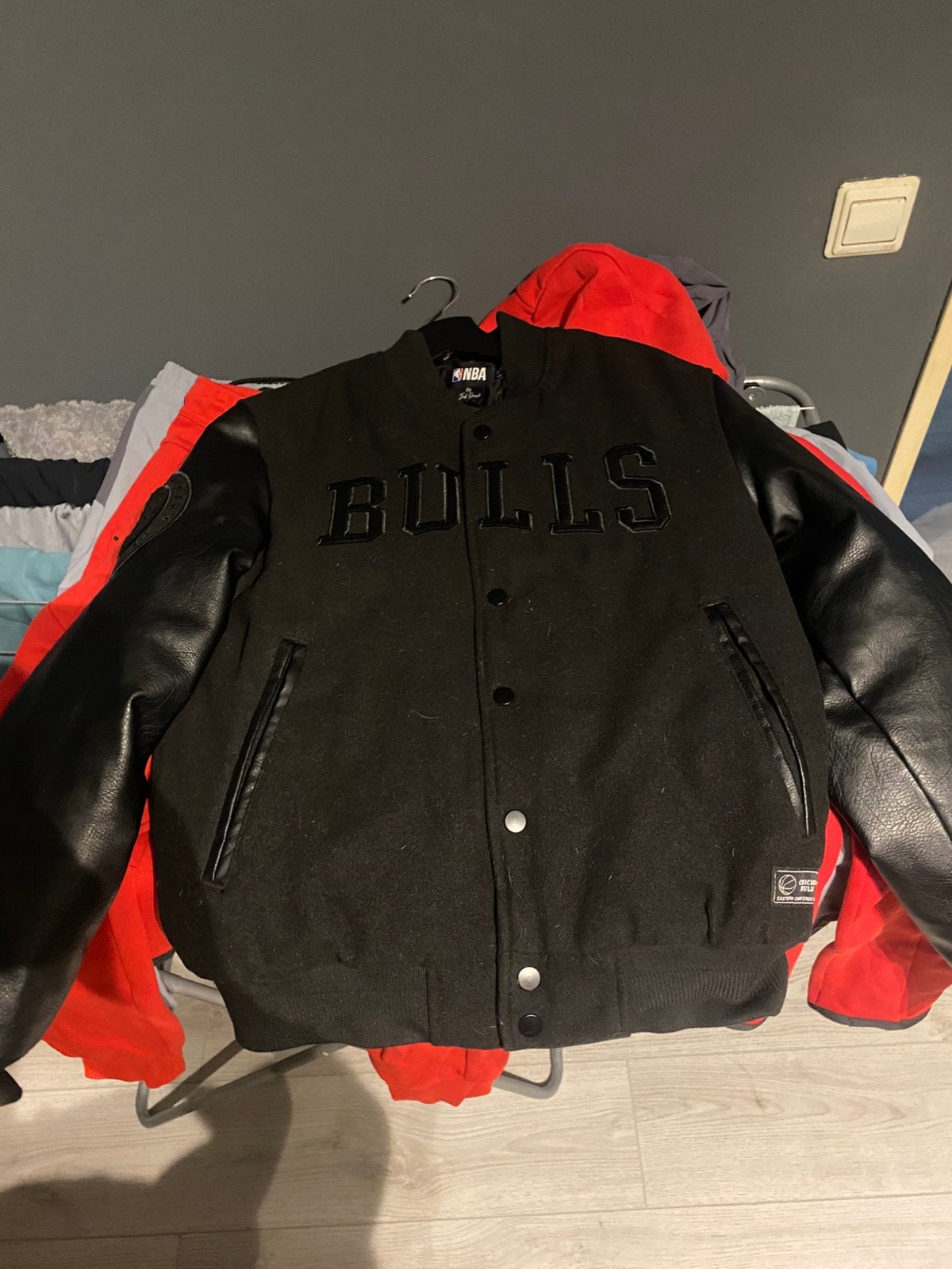 chicago bulls bomber jacket, Ophalen of Verzenden, Zwart