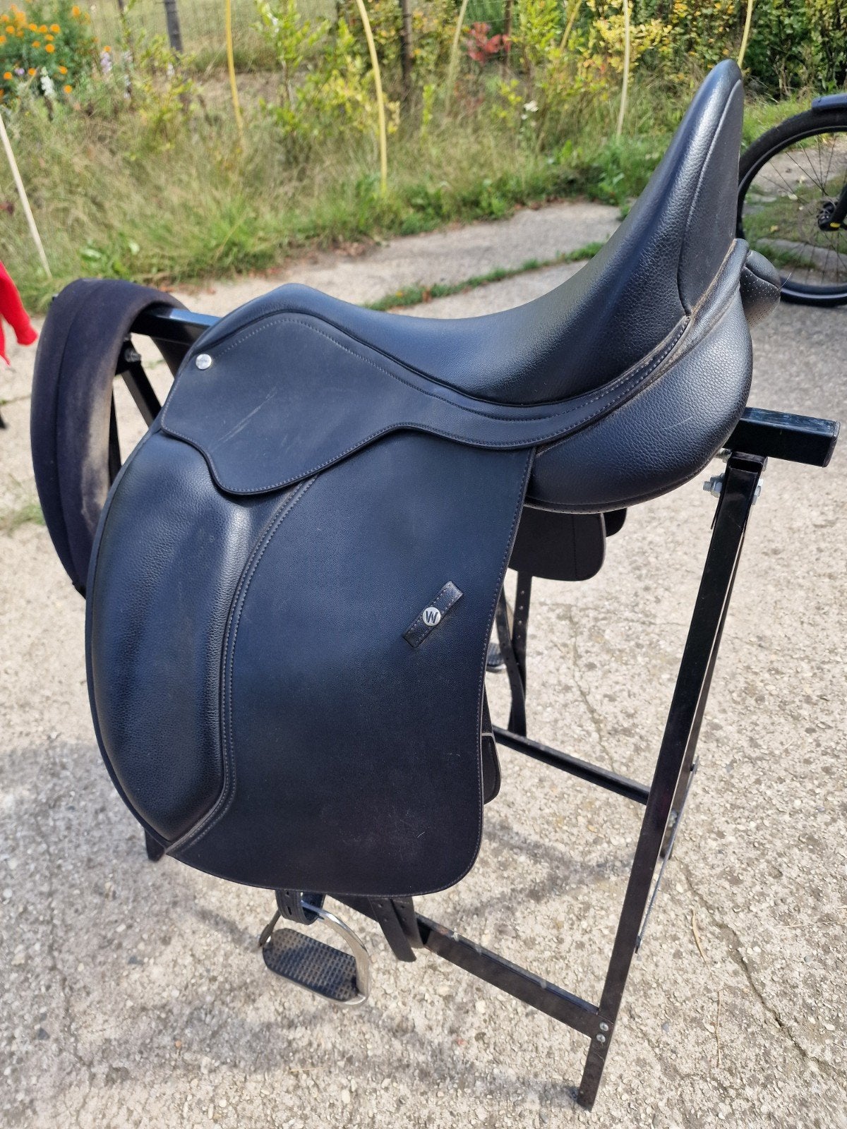 Wintec dressuurzadel wide 17,5 inch, Dieren en Toebehoren, Ophalen, L (17.5 inch), Dressuur, Inclusief stijgbeugels