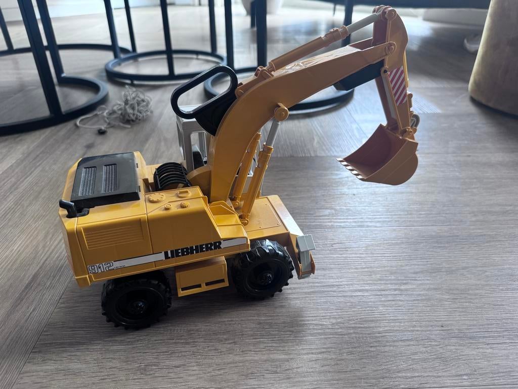 Bruder Liebherr 912 Graafmachine Speelgoed, Ophalen of Verzenden, Gebruikt
