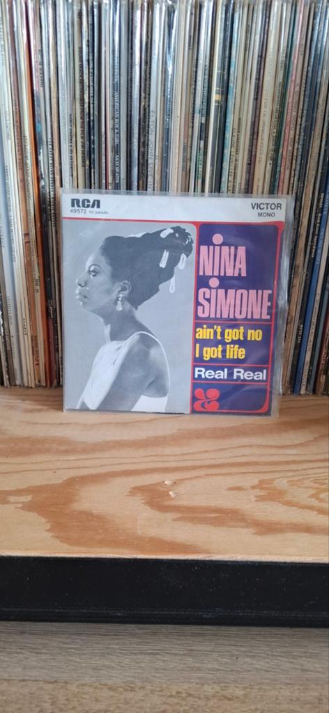 Single 7" Nina Simone - Ain't Got No I Got Life/Real Real, Cd's en Dvd's, Vinyl Singles, 7 inch, Single, Ophalen of Verzenden