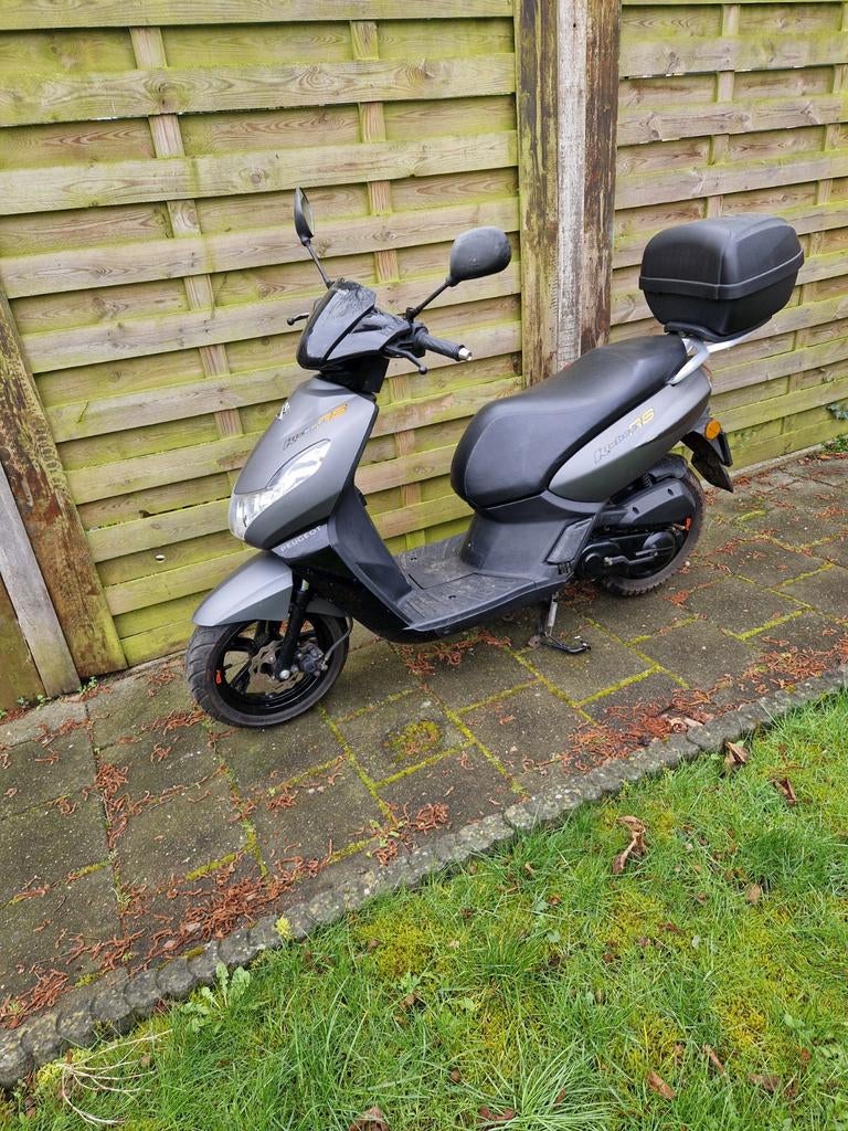 Peugeot kisbee, Ophalen of Verzenden, Zo goed als nieuw, Benzine, Overige modellen