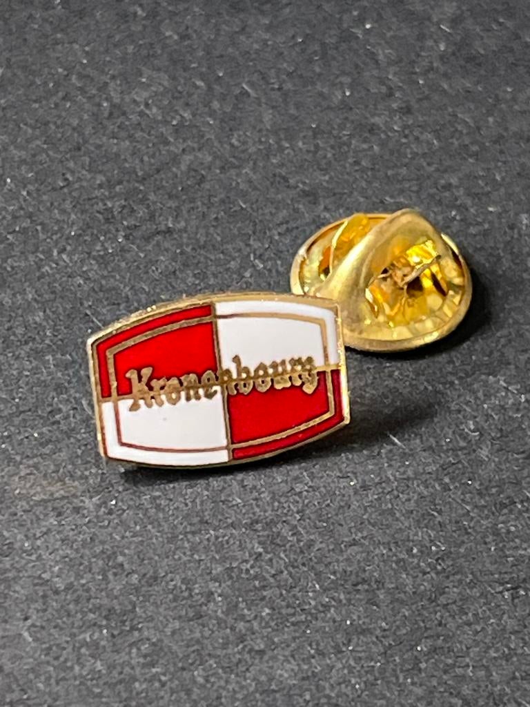 Kleine Kronenbourg bier pin - verzamelobject, Ophalen of Verzenden, Gebruikt, Overige typen
