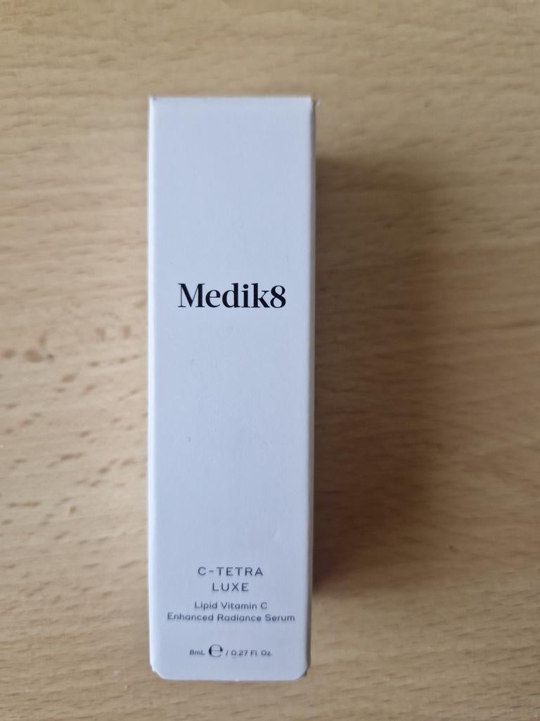 Medik8 C-Tetra Luxe Lipid Vitamine C Serum 8ml, Sieraden, Tassen en Uiterlijk, Uiterlijk | Gezichtsverzorging, Ophalen of Verzenden