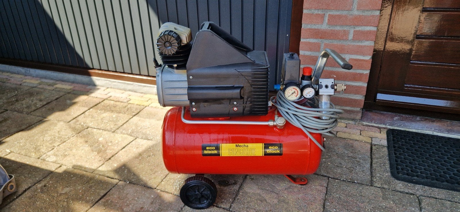 Compressor Concorde CXR 225., 100 liter of meer, Ophalen of Verzenden, Minder dan 200 liter/min