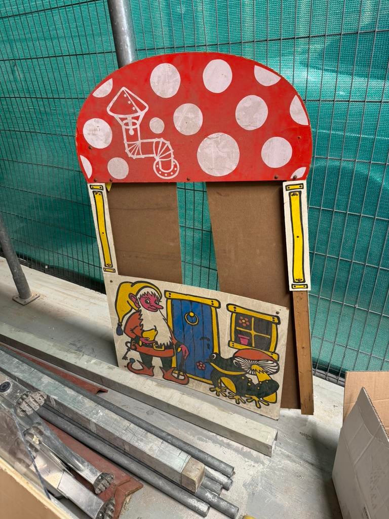 Poppekast vintage, Ophalen of Verzenden, Gebruikt