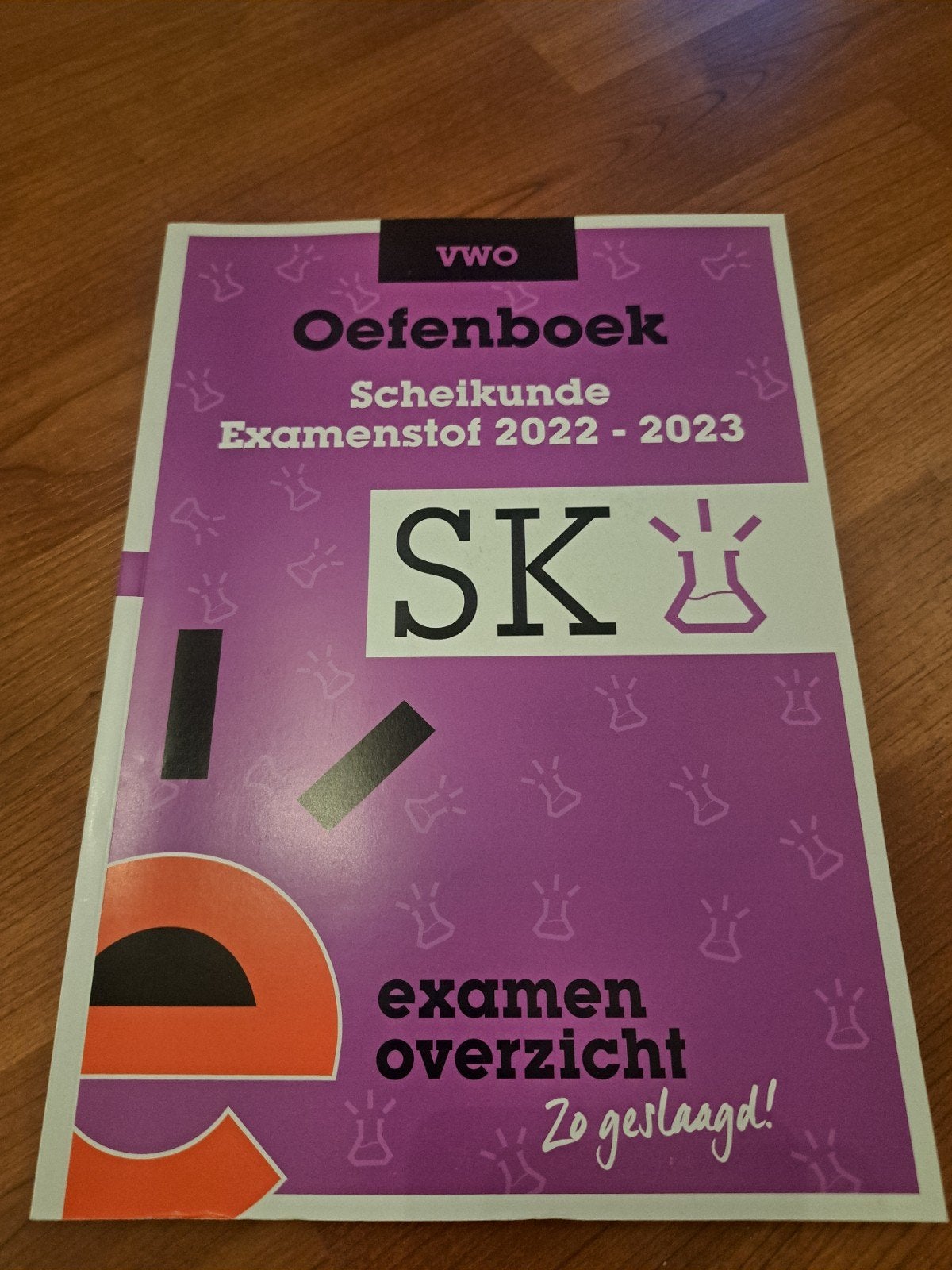 VWO Oefenboek Scheikunde Examenstof 2022-2023, Ophalen of Verzenden, Zo goed als nieuw, VWO, Scheikunde