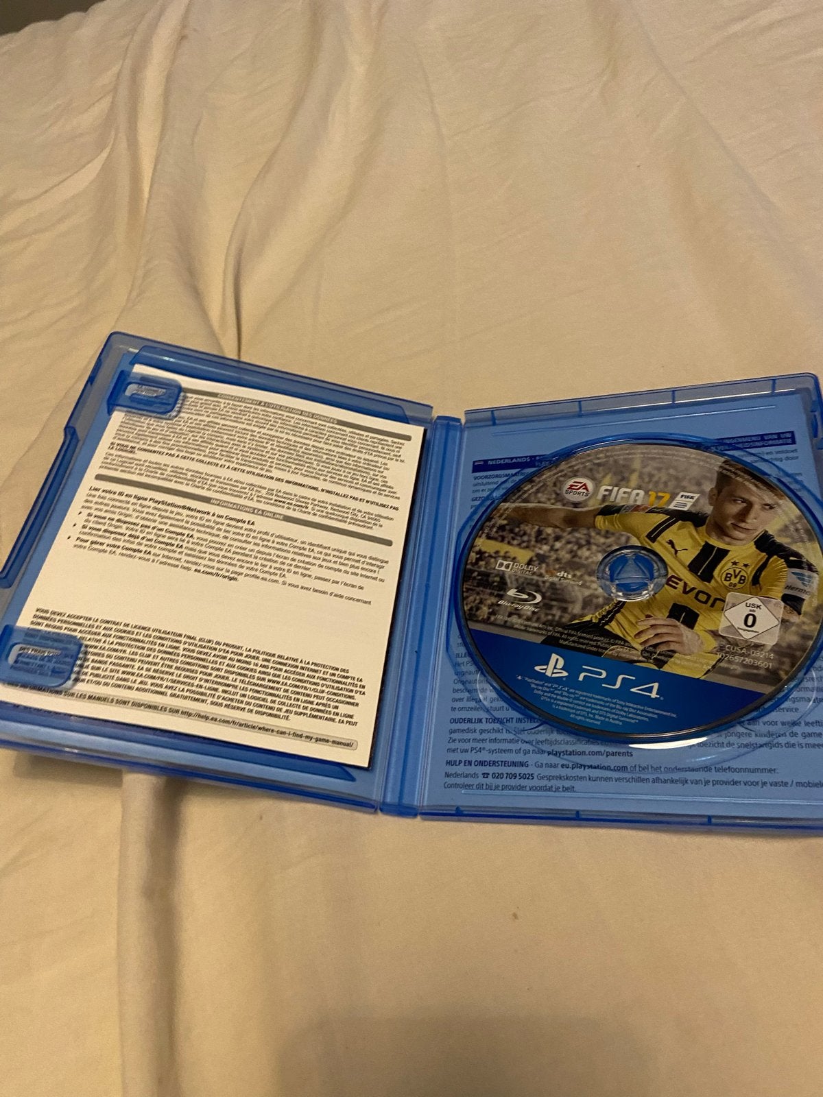 FIFA 17 PlayStation 4 - Zo goed als nieuw, Ophalen, Eén computer, Zo goed als nieuw, Sport