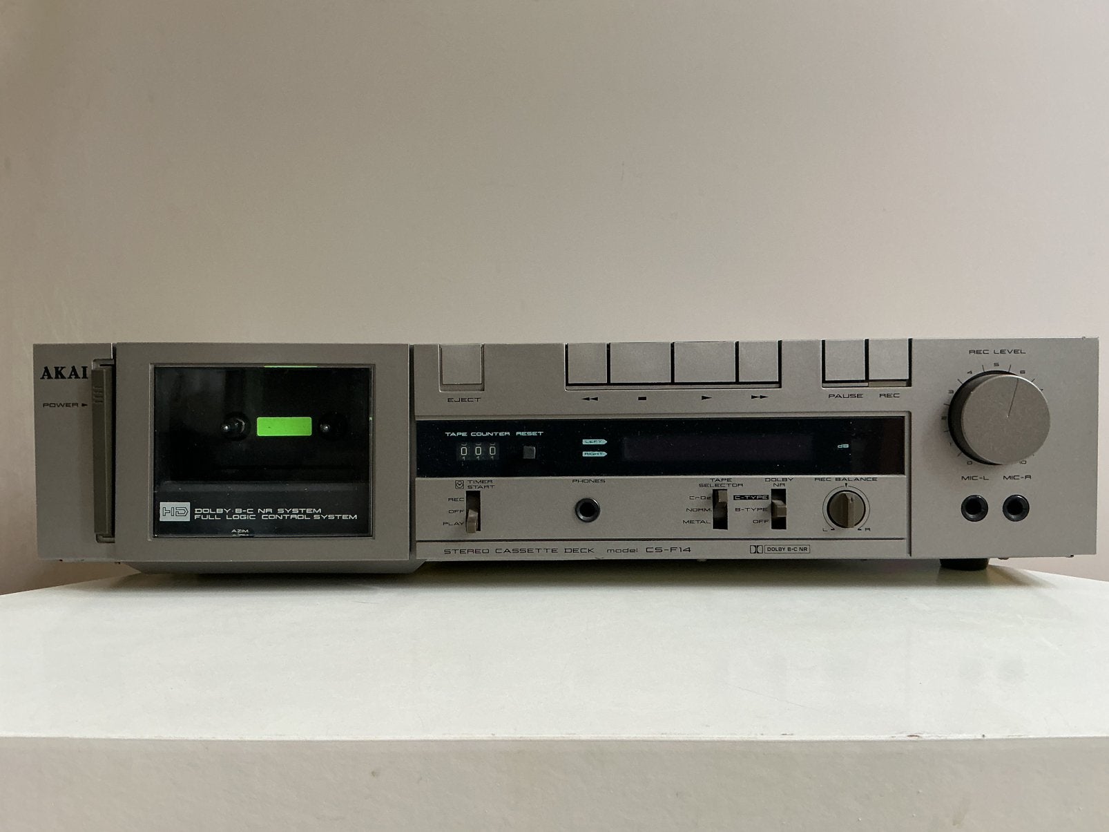 AKAI CS-F14 cassettedeck uit 1983 (defecte weergave-toets), Ophalen, Akai