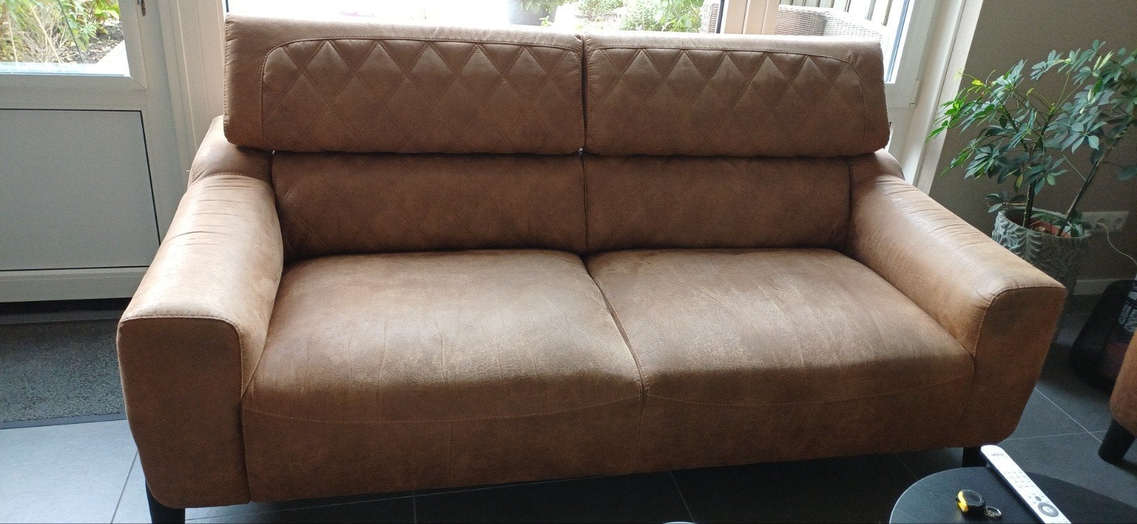 Comfortabele 2-zits bank, zo goed als nieuw, Ophalen, 150 tot 200 cm, Tweepersoons, 75 tot 100 cm