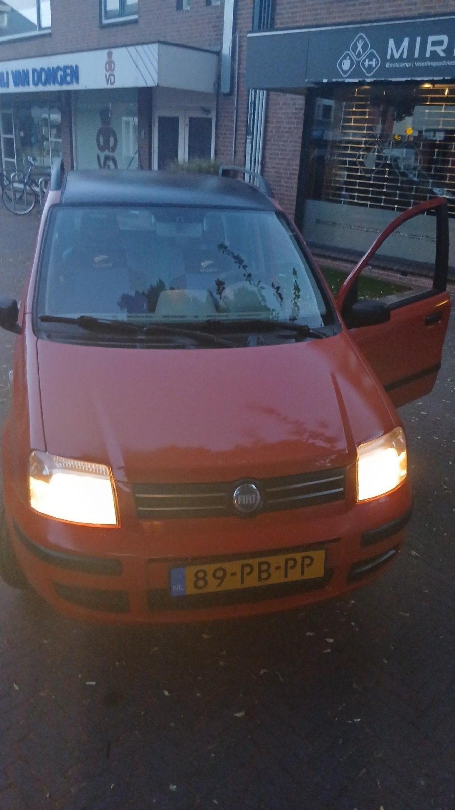 fiat panda 2004 rood, Fietsen en Brommers, Ophalen