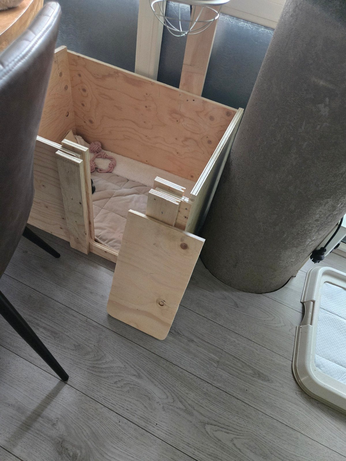 Werpkist kleine hond, Ophalen, Zo goed als nieuw, Minder dan 75 cm, Minder dan 65 cm
