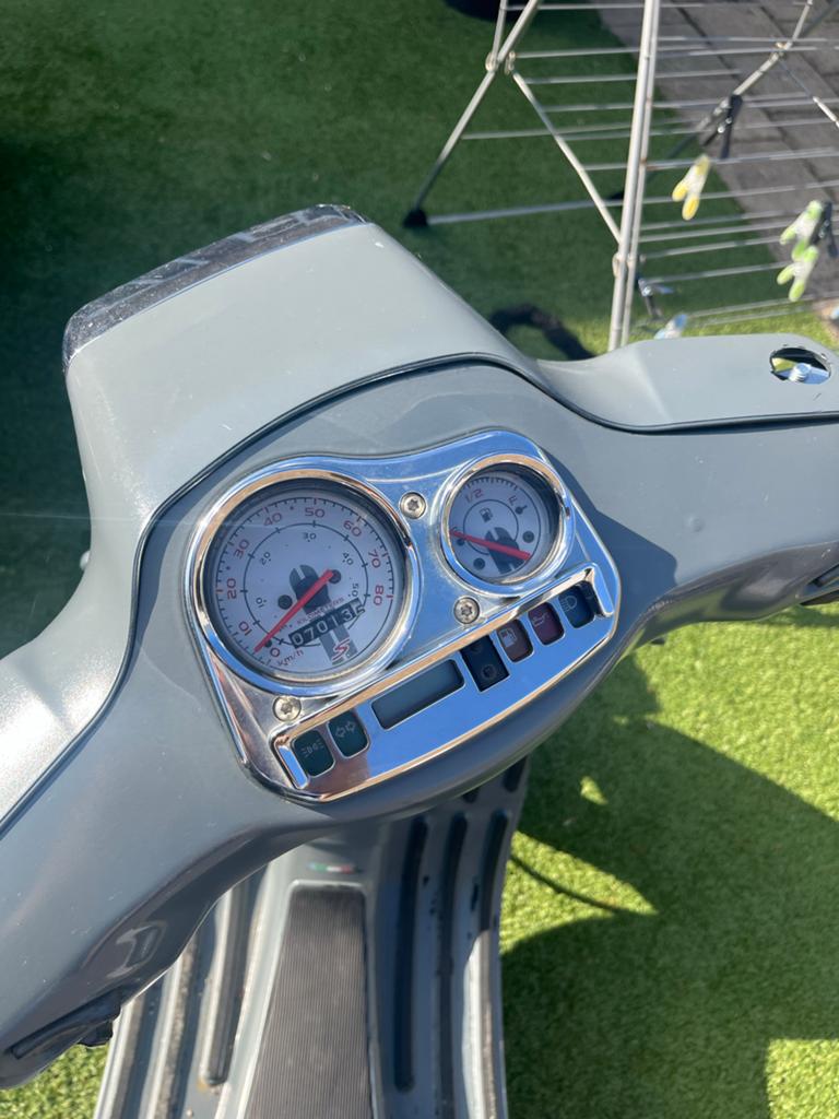 Vespa S 50 met valschade - Ideaal voor onderdelen/opknapper, Gebruikt, Maximaal 45 km/u, Vespa S, Ophalen of Verzenden