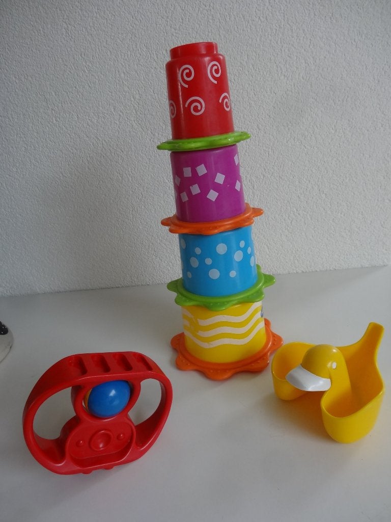 Playgro stapeltoren, rammelaar en badeendje, Kinderen en Baby's, Speelgoed | Babyspeelgoed, Ophalen of Verzenden, Gebruikt, Overige typen