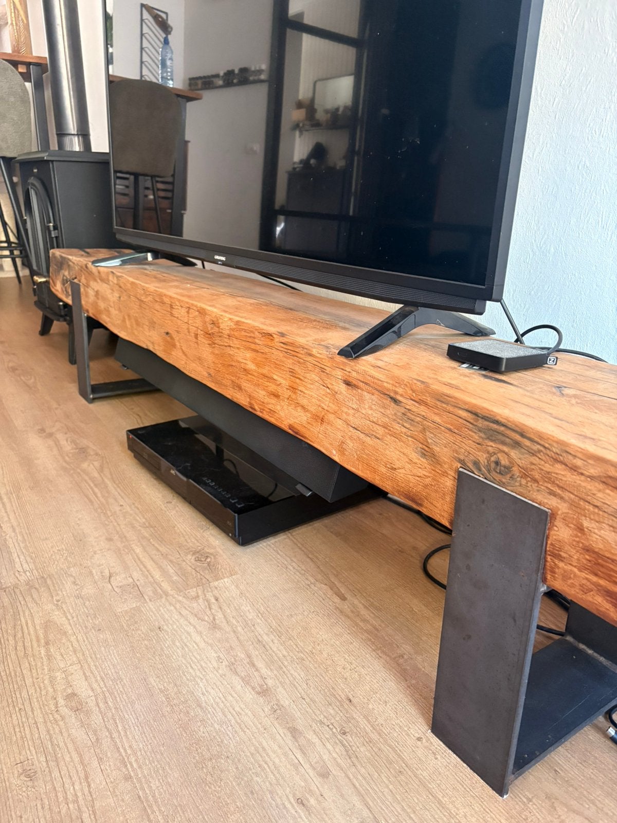 Industriele tv meubel stalen poten met biels, Ophalen, Zo goed als nieuw, 25 tot 50 cm, Minder dan 100 cm