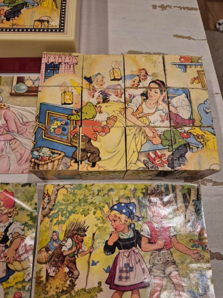 Hermann Eichman Jaren '50 Blokpuzzel Sprookjes, Gebruikt, Ophalen of Verzenden, Van hout, 4 tot 6 jaar