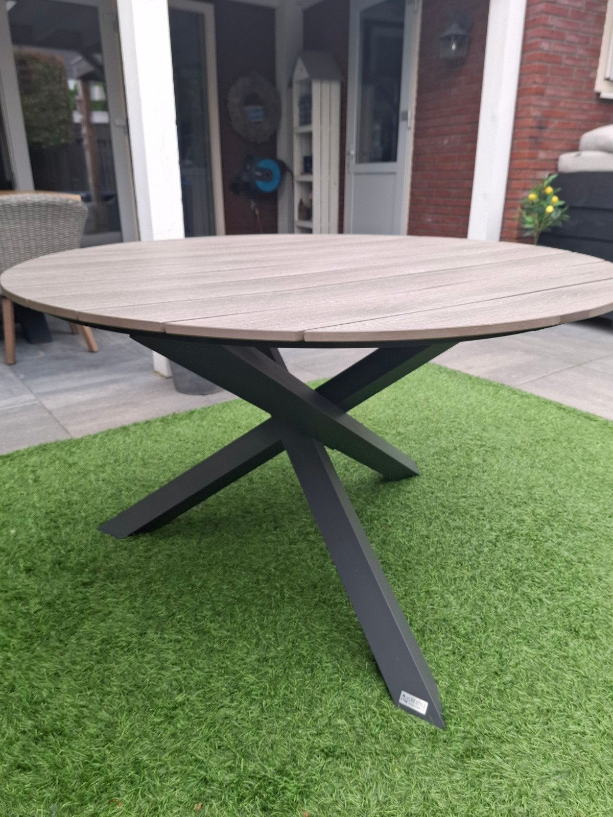 Zo goed als nieuwe lifestyle Ancona Tuintafel Rond 125 cm, Ophalen, Zo goed als nieuw, Rond, Metaal