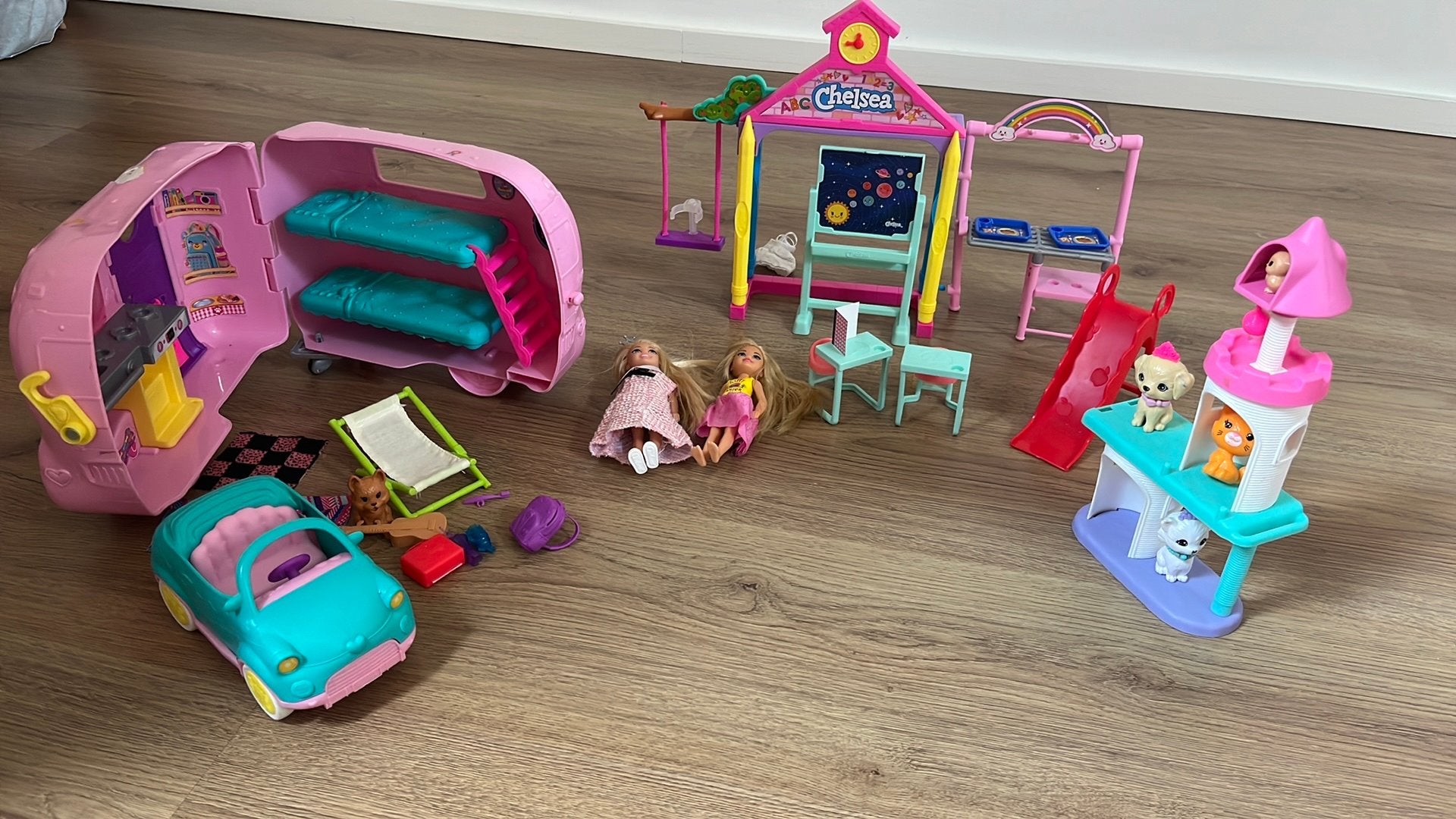 Verschillende Barbie Chelsea speelsets, Ophalen, Zo goed als nieuw