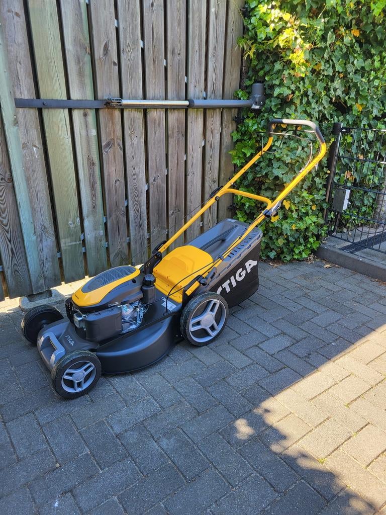 Stiga Loop Maaier Combi 53 S - Zo goed als nieuw, Tuin en Terras, Grasmaaiers, Cirkelmaaier, Opvangzak, Stiga, Ophalen of Verzenden