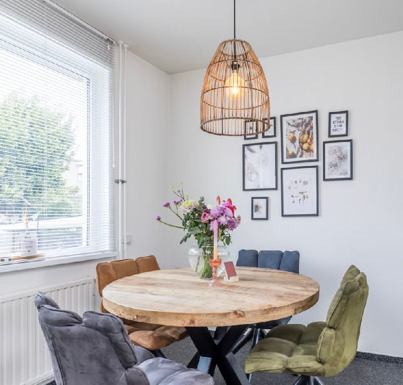 Eettafel mago hout + 4 stoelen diameter 120, Ophalen, Zo goed als nieuw, Rond, 100 tot 150 cm