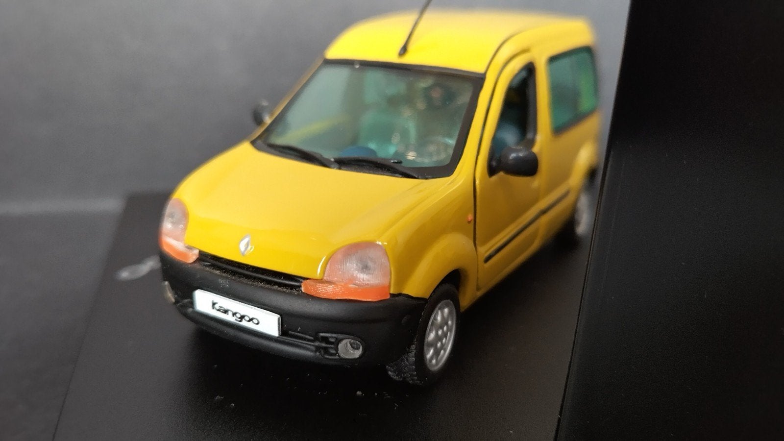 Renault Kangoo Mpv 1:43 Vitesse Pol, Overige merken, Auto, Verzenden, .