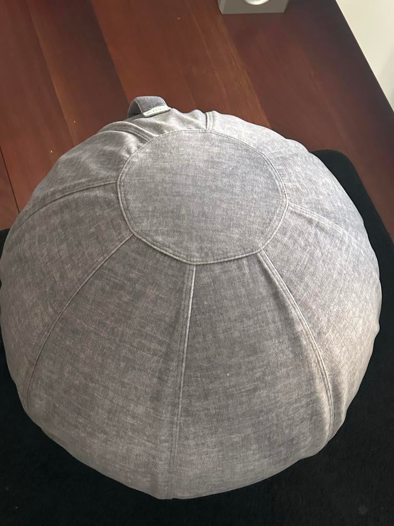 Vluv ergonomische zitbal - Grijs . Maat 75 cm, Ophalen of Verzenden, Zo goed als nieuw, Grijs, Bureaukruk