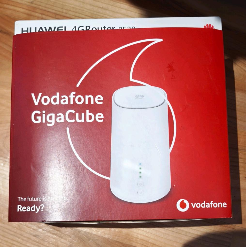 Vodafone Gigacube Huawei Router, Ophalen of Verzenden