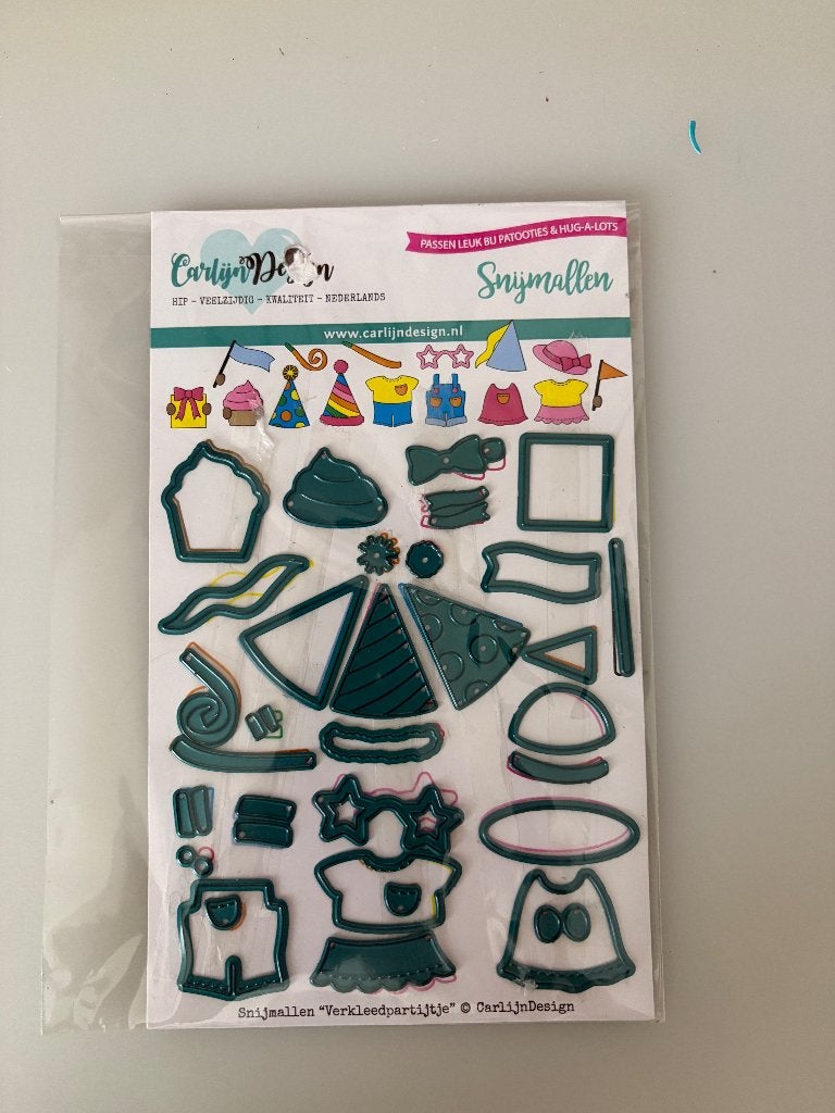 Carlijn design snijmal verkleedpartijtje CDSN-0260, Verzenden, Zo goed als nieuw, Overige thema's, Pons of Mal