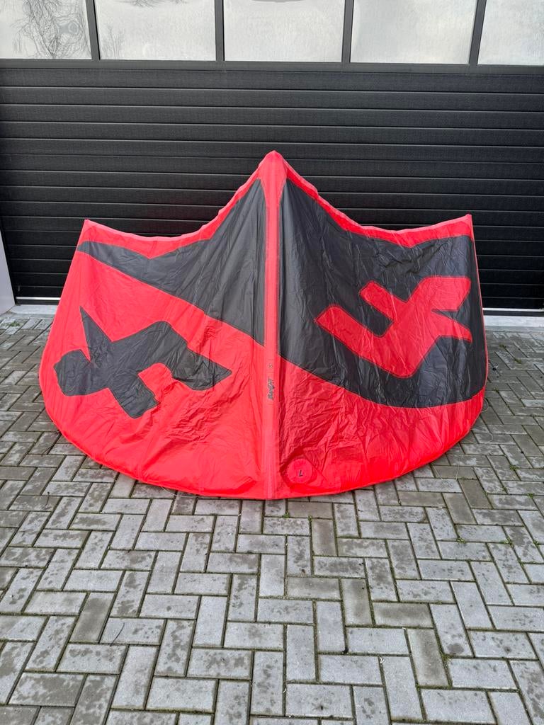 F-One Bandit S 7m, Watersport en Boten, Ophalen, Geen board, Zo goed als nieuw, Kite