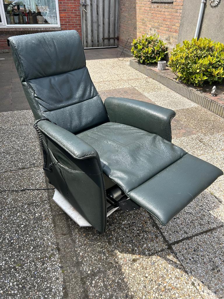 Relax stoel, Huis en Inrichting, Fauteuils, Ophalen, Gebruikt, Sta op stoel, 50 tot 75 cm