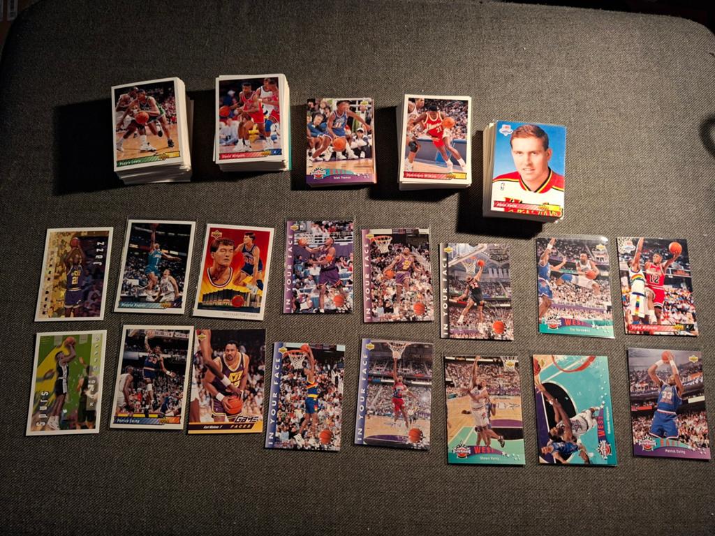 280 NBA basketbal kaarten upper deck 92-93, Ophalen of Verzenden, Meerdere plaatjes