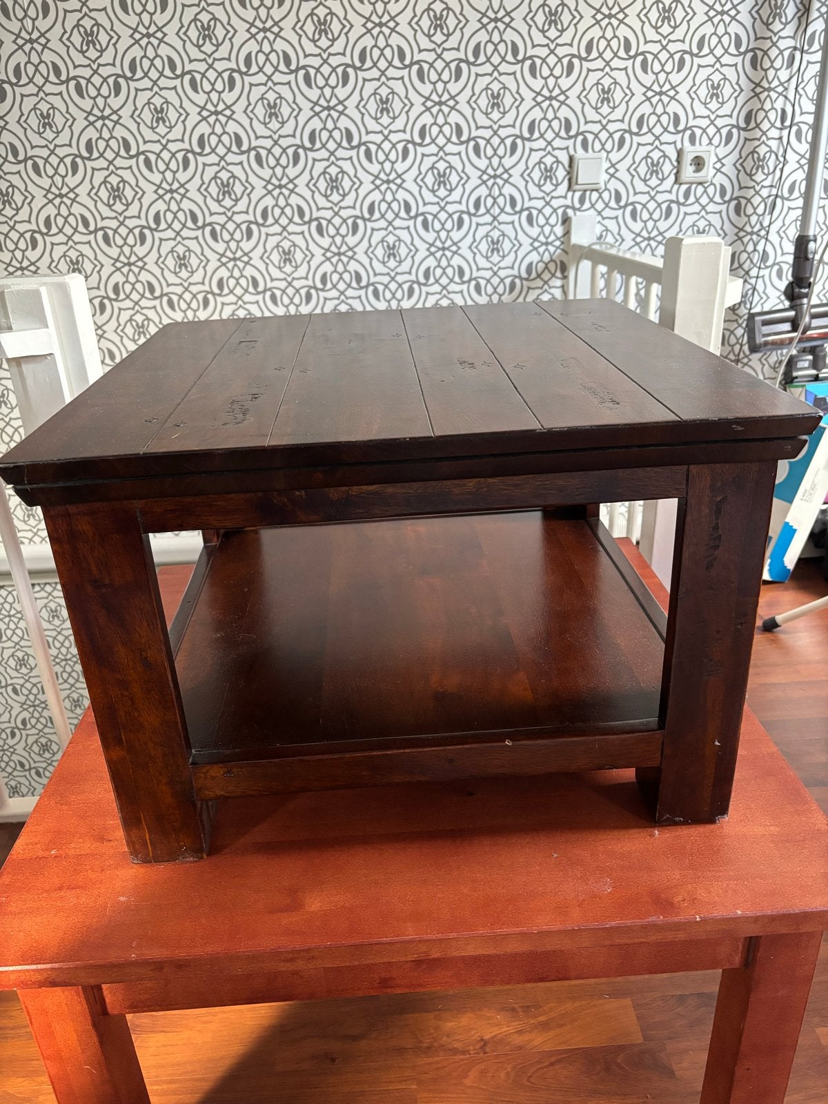 Houten salontafel met opbergruimte, Henders & Hazel, Gebruikt, Vierkant, 5 – 50, Overige houtsoorten