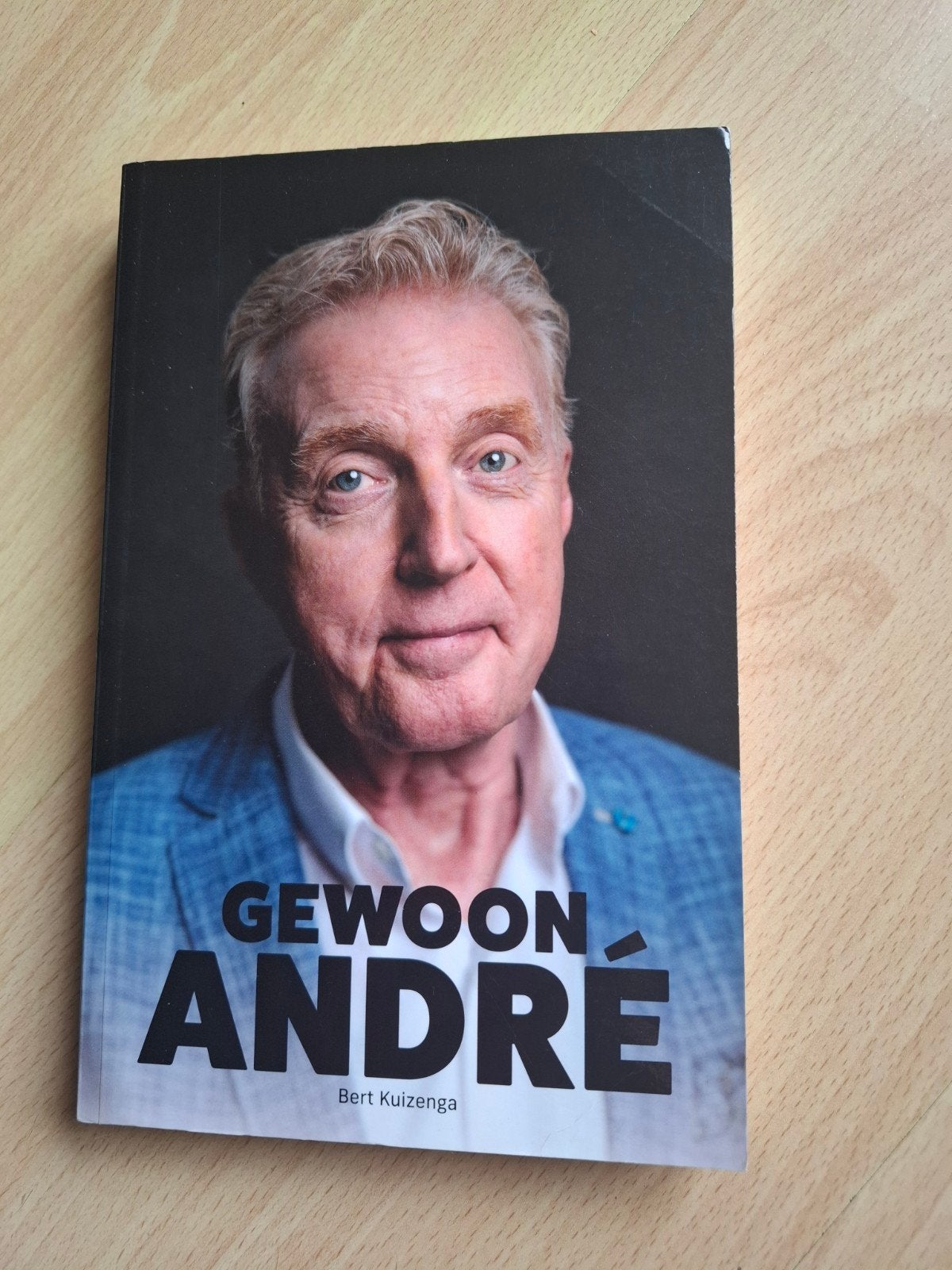 Gewoon Andre, Ophalen of Verzenden, Zo goed als nieuw