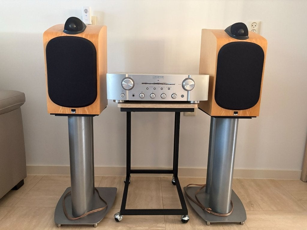 Bowers & Wilkins 705 speakers in combi met Marantz PM7004., Ophalen, Stereo speakers, Zo goed als nieuw, 60 tot 120 watt