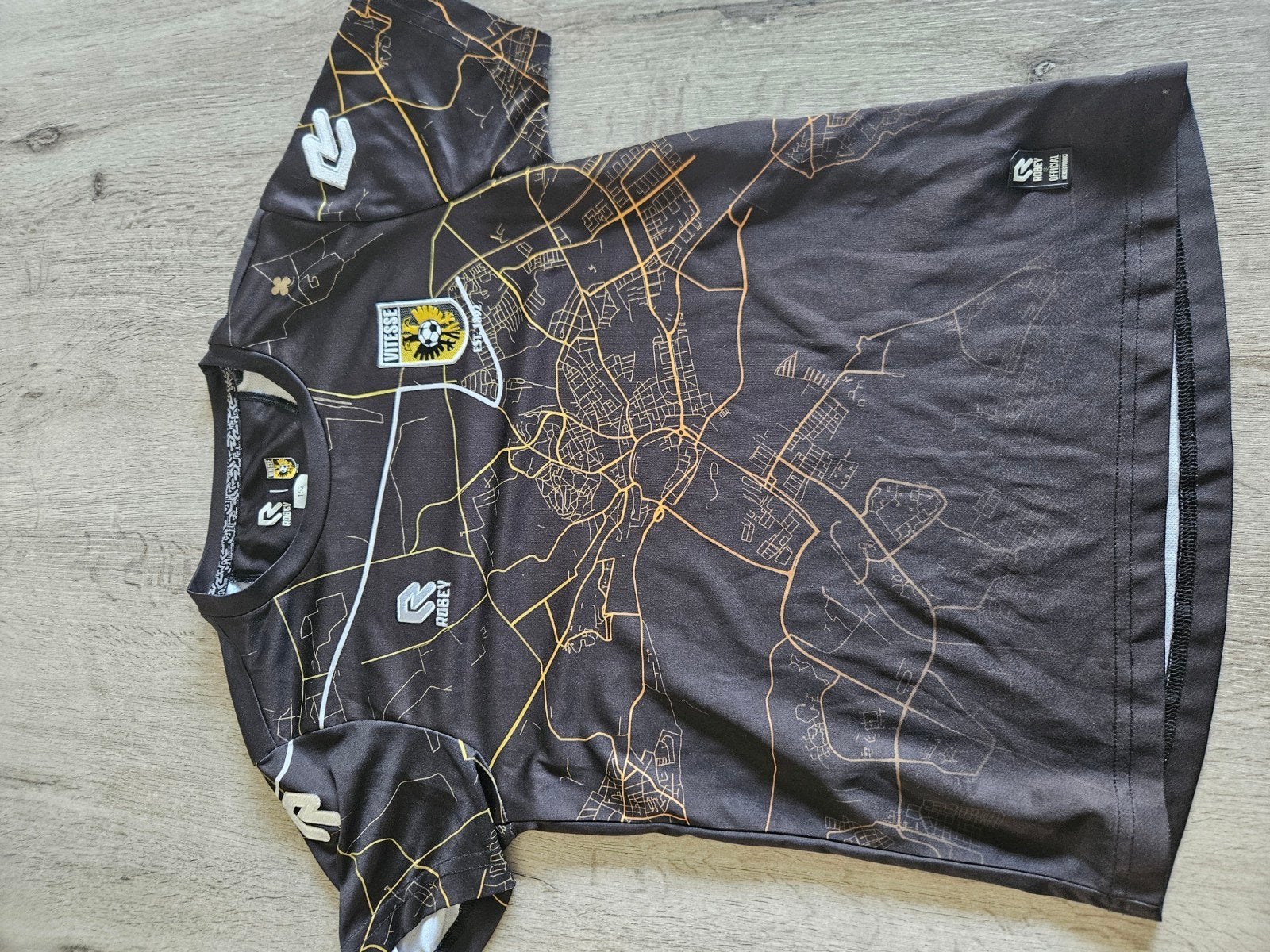 vitesse shirt maat 152, Ophalen of Verzenden, Zo goed als nieuw, Overige maten