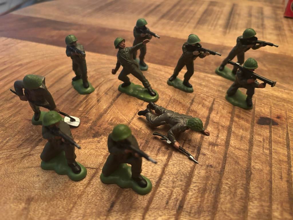 Britains Jaren '70 Engelse Infanterie Speelgoedfiguren, Ophalen of Verzenden, Gebruikt