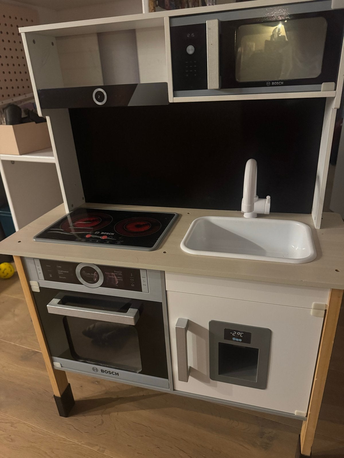 Bosch Speelgoed Keuken met Oven, Kookplaat en Magnetron, Ophalen, Gebruikt, Jongen of Meisje