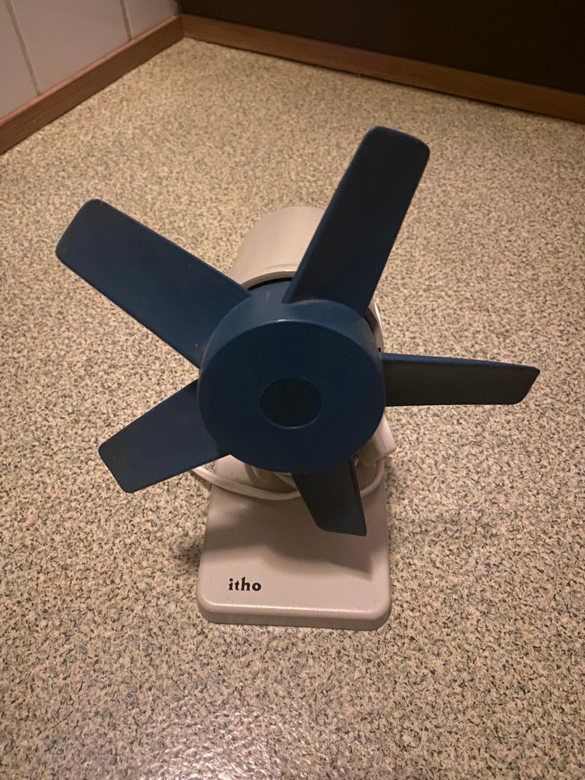 Itho VT 150, Ophalen of Verzenden, Zo goed als nieuw, Statiefventilator