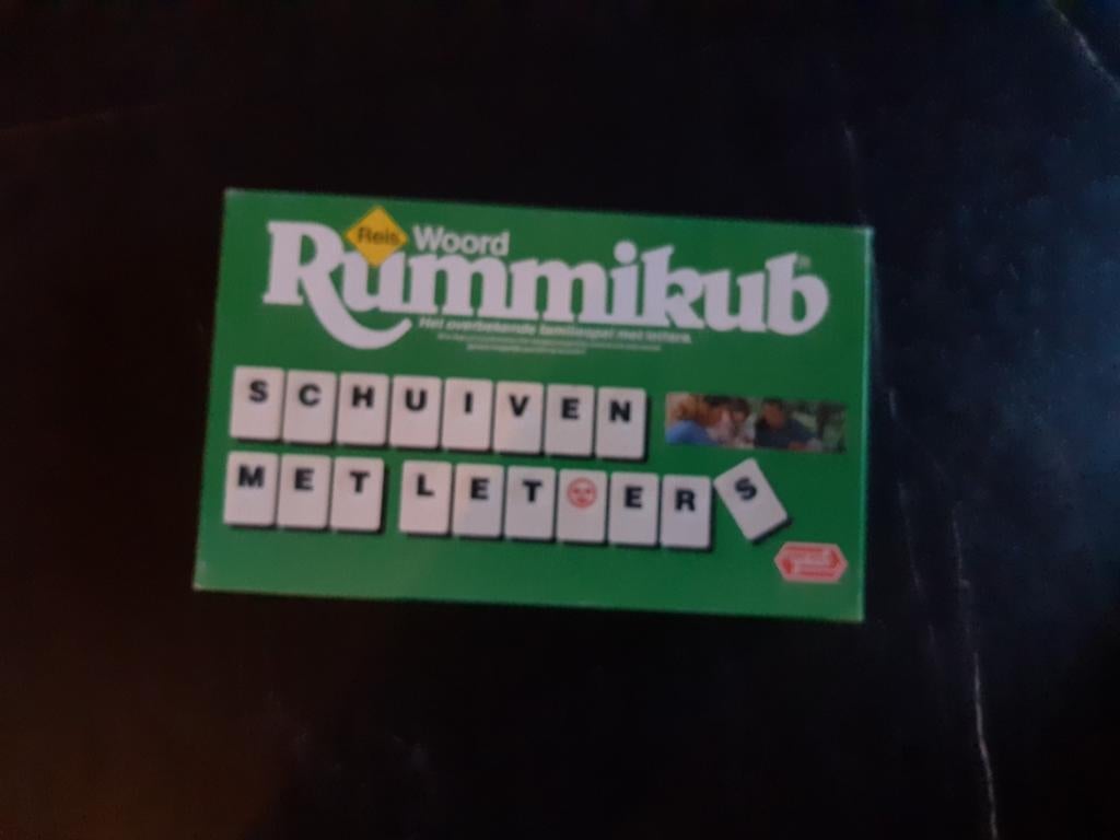Rummikub Woord - Compleet en Gebruikt, Hobby en Vrije tijd, Gezelschapsspellen | Overige, Drie of vier spelers, Ophalen of Verzenden