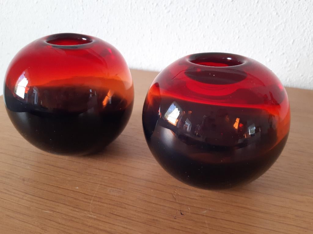 Kogel  vazen Rood - Zwart - Murano, Ophalen of Verzenden, Minder dan 50 cm, Rood, Glas